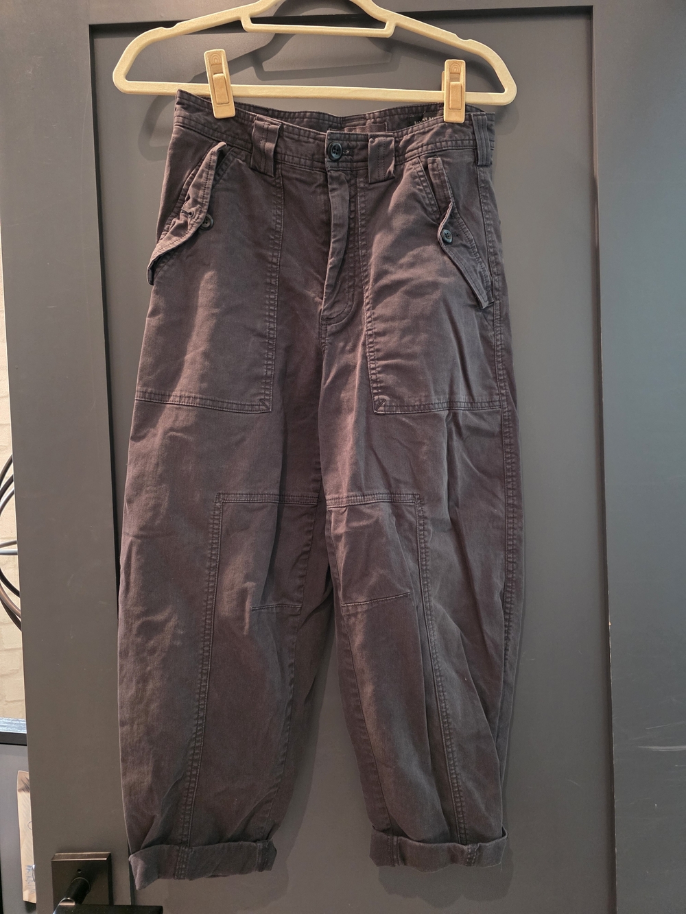 Banana Republic Women's Cargo Pants in Charcoal